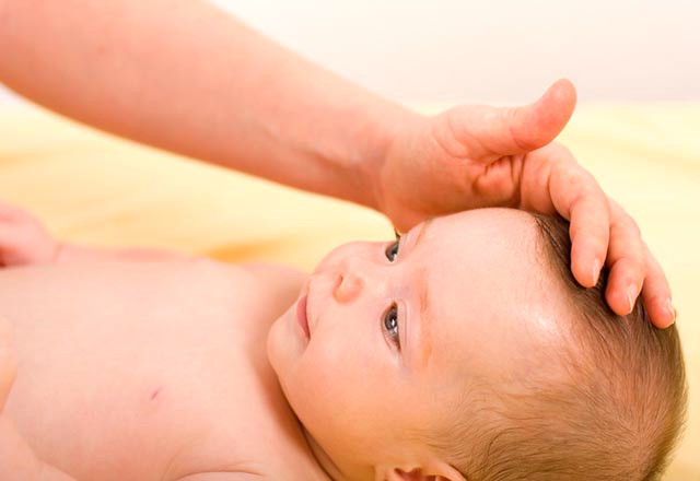 Bebeklerin Bıngıldağı Ne Zaman Sertleşir?