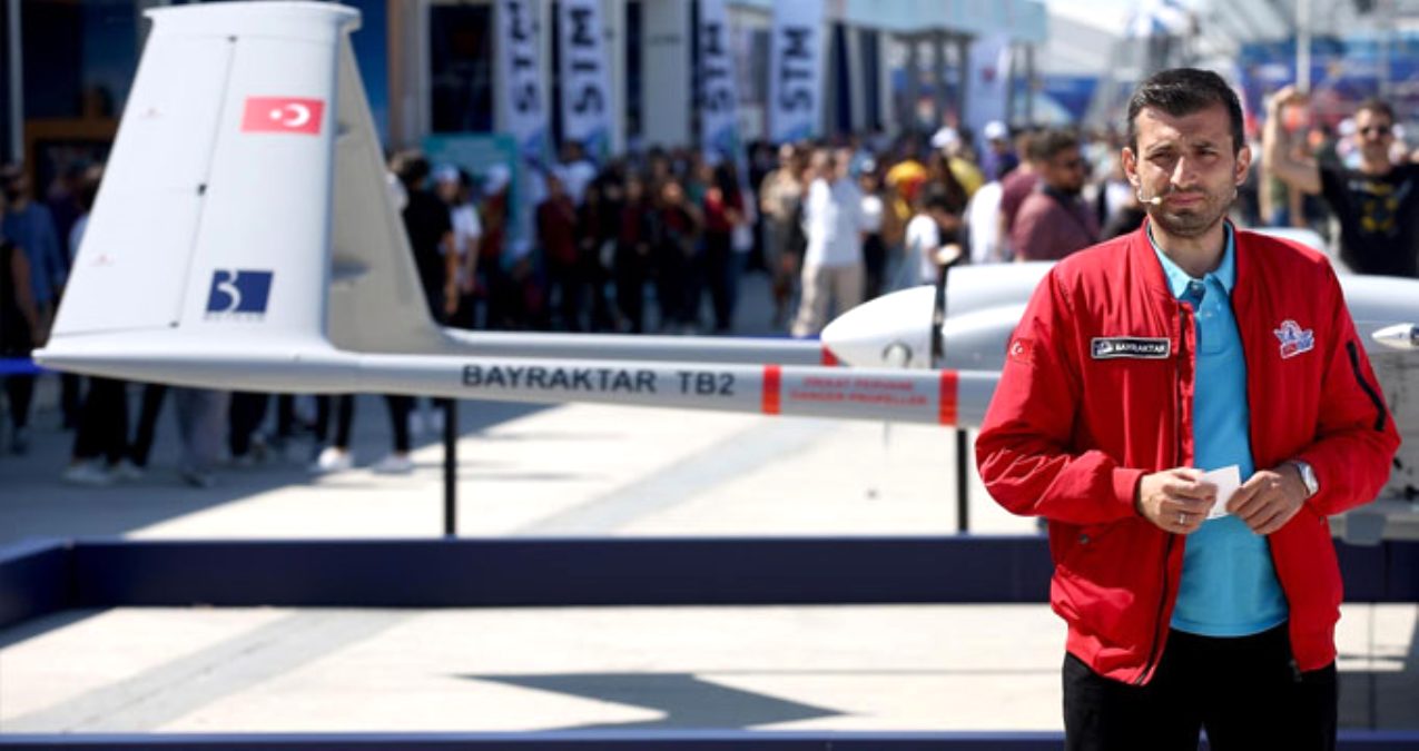 Portekizli siyaset bilimci Bruno Maçaes’ten Selçuk Bayraktar’a övgü dolu sözler: Ortadoğu’nun kaderini değiştiren adam