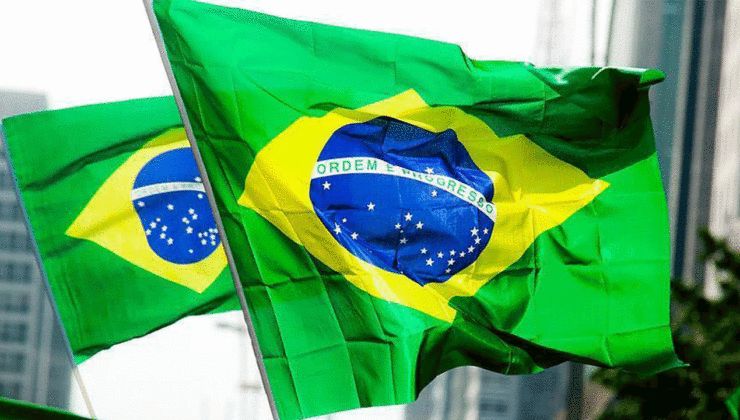 Eski Brezilya Devlet Lideri Bolsonaro, beyan etmediği mücevherler nedeniyle tabir verdi
