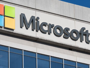 Microsoft ve Alphabet’in gelirlerinde 7 kat artış
