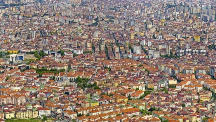 Naci Görür: Marmara bölgesi diz üstü çökerse Türkiye durur nefesi kesilir