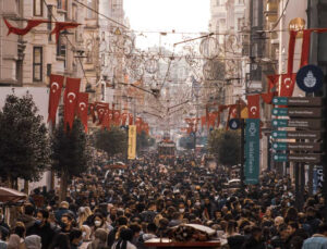 Göç Yönetimi’nden ‘İstanbul’da 39 ilçede yabancılara oturum müsaadesi durdu’ haberine yalanlama