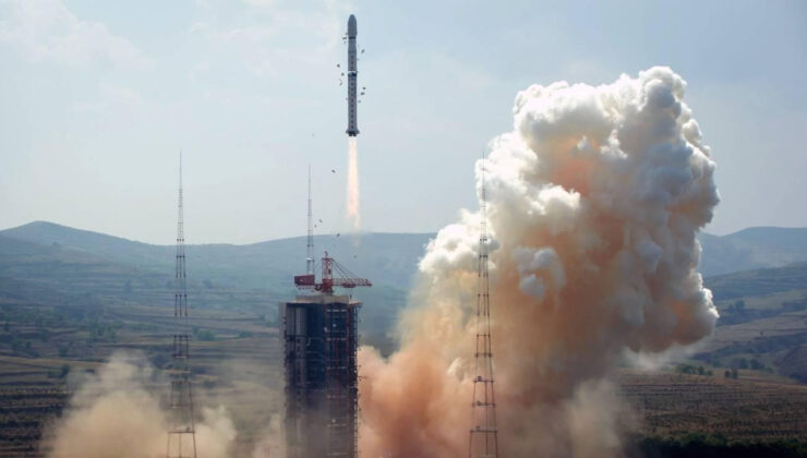 Çin, “Tienmu-1” meteoroloji uydularını fırlattı