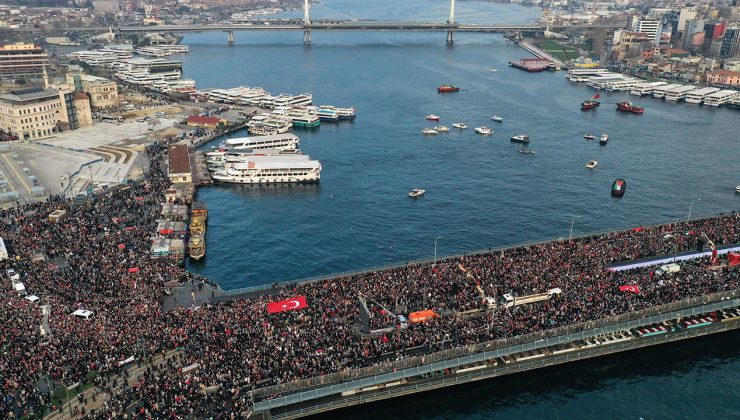İstanbul’da “Şehitlerimize rahmet, Filistin’e destek” yürüyüşü