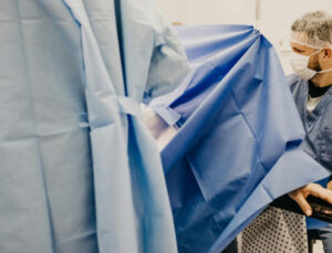 Doğum sonrası müsaadesiz fotoğraf davalık oldu!