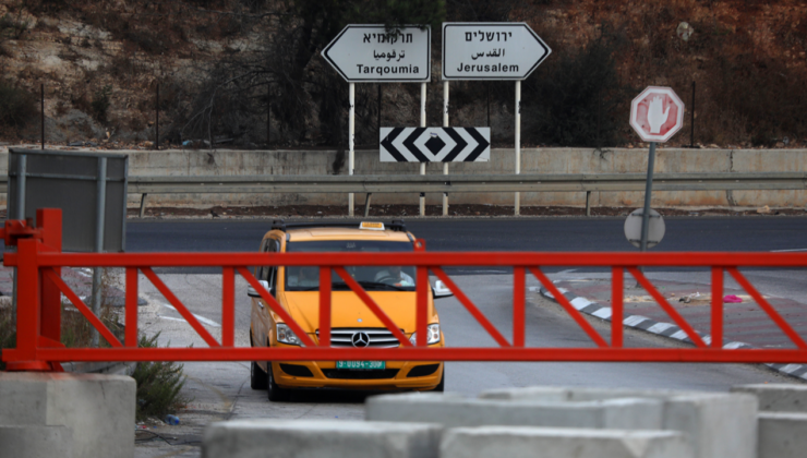 Batı Şeria’daki El Halil kentinin tüm girişleri kapatıldı