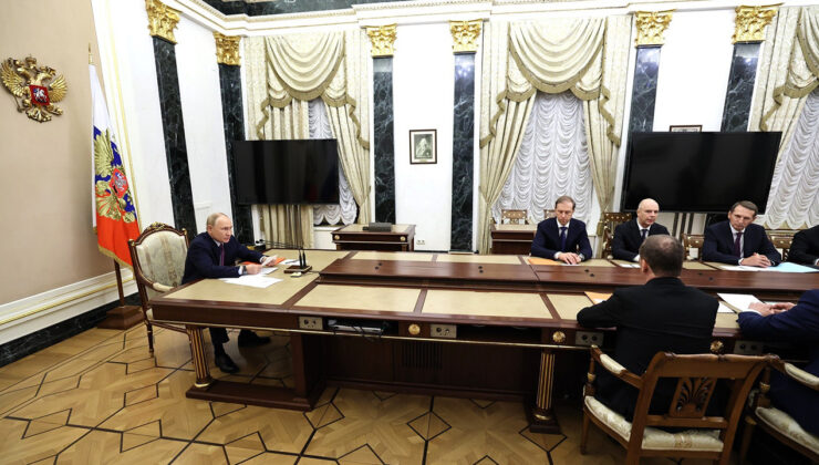 Putin batılı ülkeleri uyardı: Nükleer silah kullanabiliriz