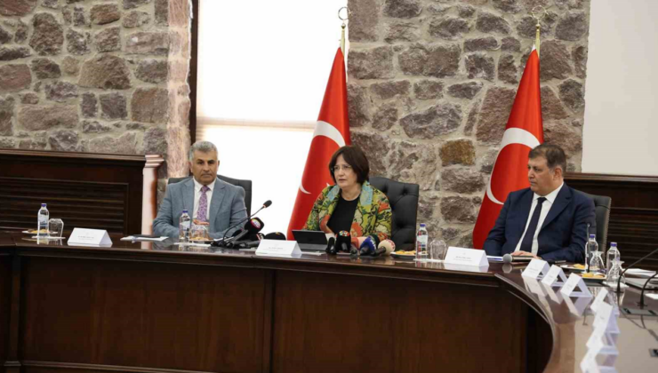 İzmir Körfezi Acil Aksiyon Planı açıklandı