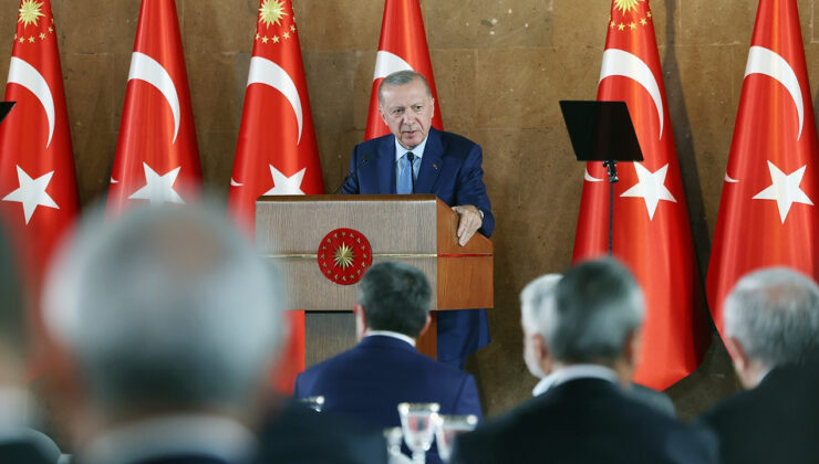 Son dakika: Erdoğan: Enflasyondan nemalanan bir kesim var, iktisatta düzgünleşme devam ediyor