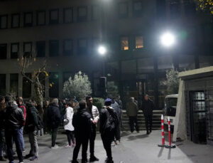 Kadıköy Belediyesi personellerinin aldığı grev kararı bir dakika sürdü