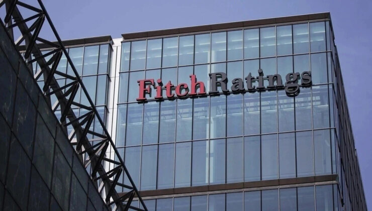 Fitch, ABD’de bütçe açıklarının yüksek kalmasının beklendiği konusunda uyardı