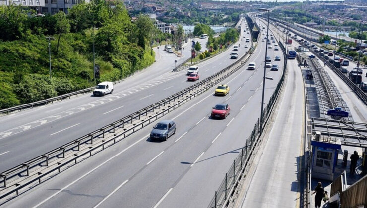 Bayram tatiliyle İstanbul nefes aldı: Trafik yoğunluğu geriledi