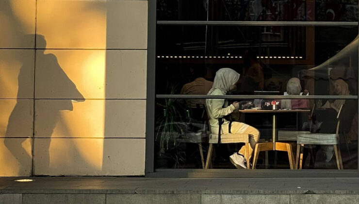 Fast food devi 729 restoranını daha kapatıyor!